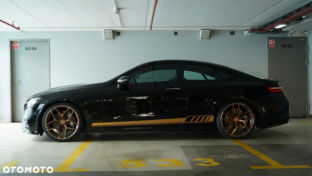 Mercedes-Benz Klasa E 450 4Matic 9G-TRONIC Night Edition - 4