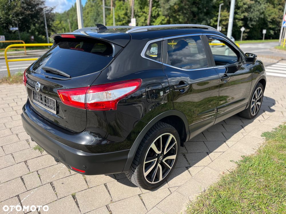 Nissan Qashqai 1.6 DCi ALL-MODE 4x4i TEKNA+ - 11
