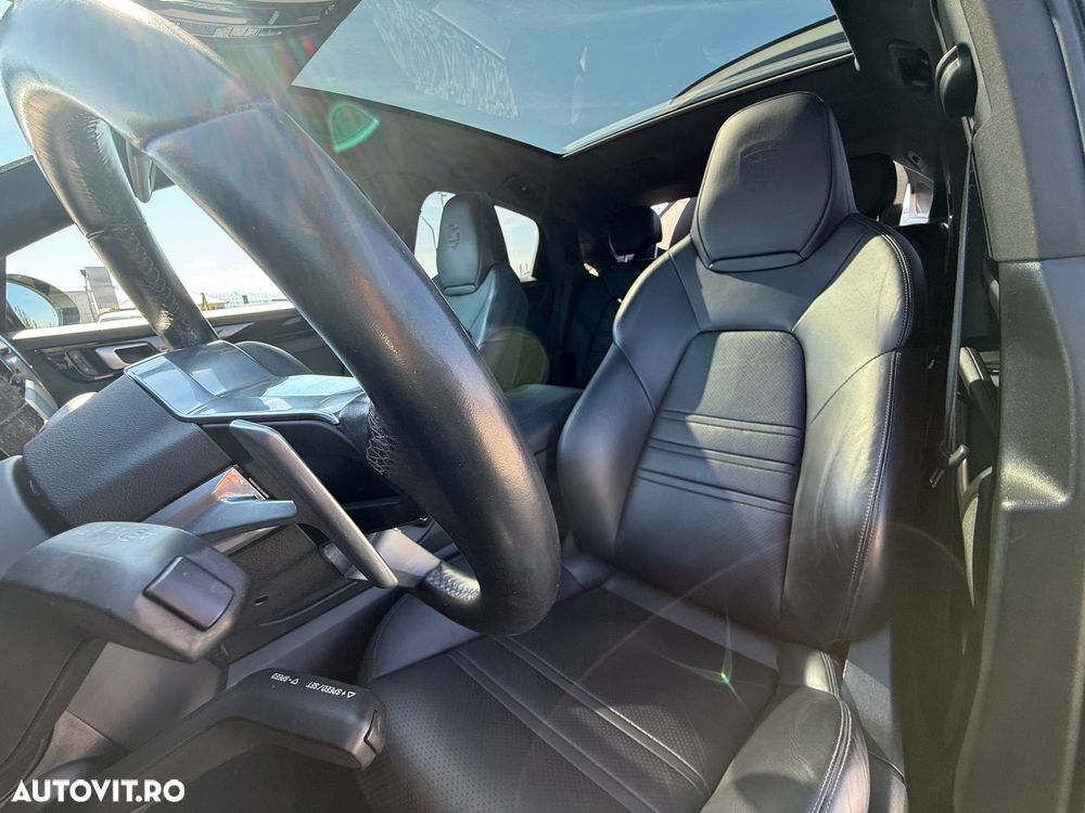 Porsche Cayenne E-Hybrid Tiptronic S Platinum Edition - 6