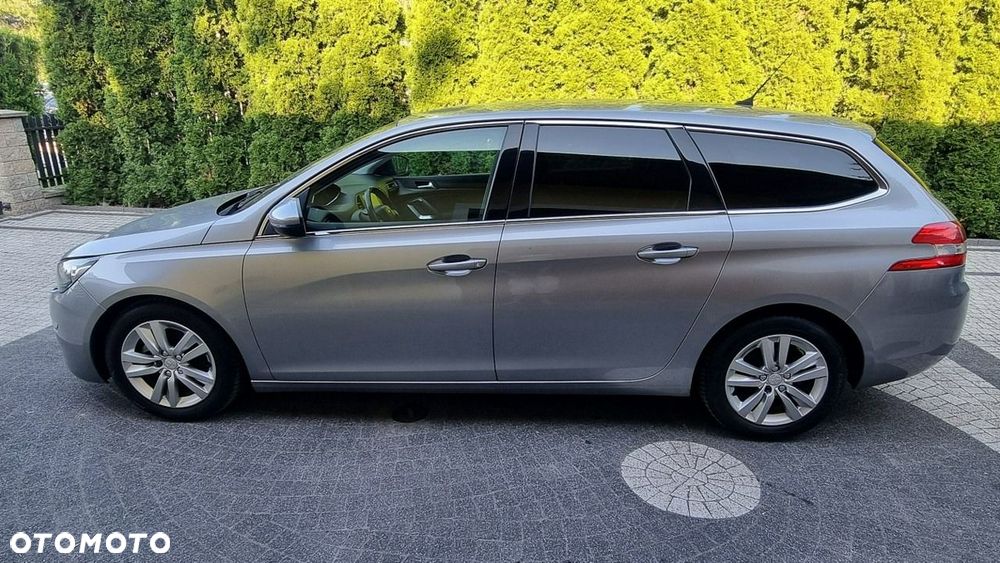 Peugeot 308 - 3