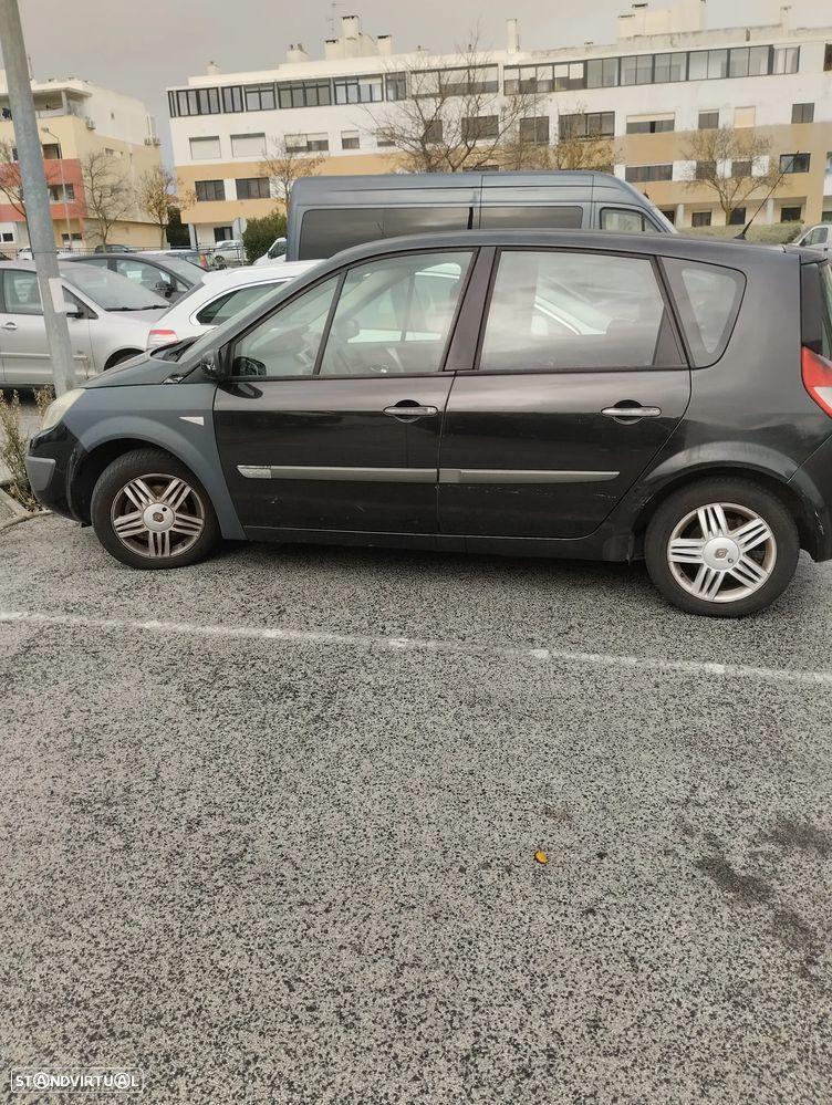 Renault Scénic 1.5 dCi Dynamique Luxe - 12