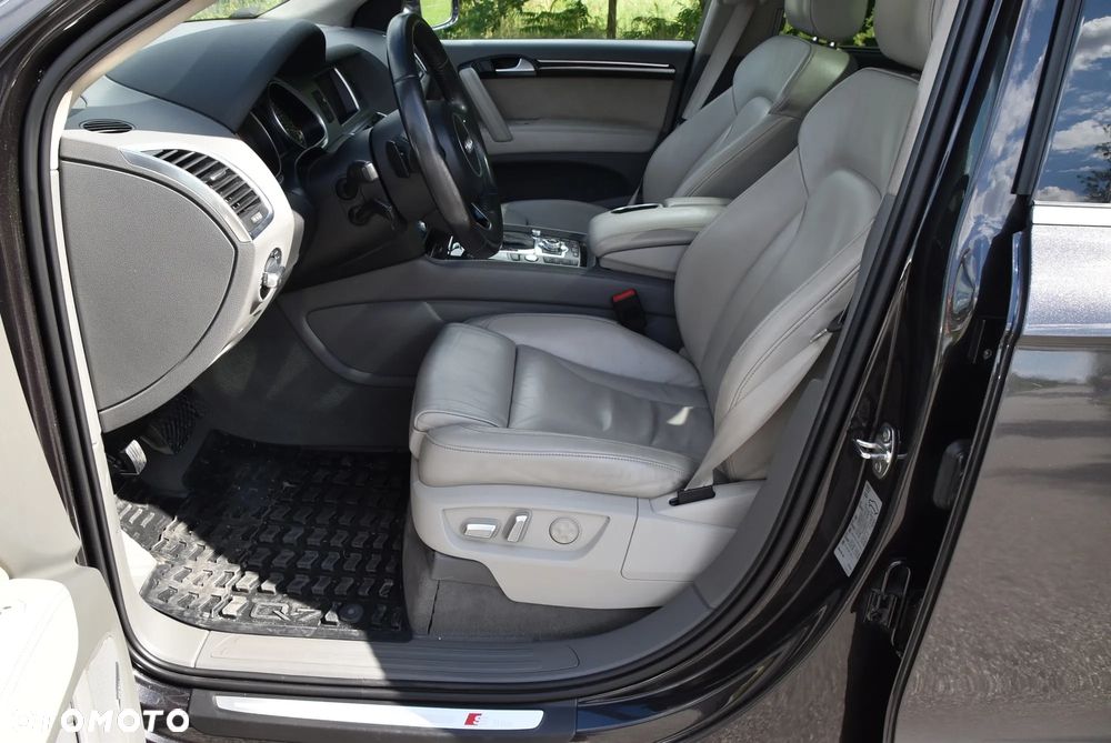 Audi Q7 - 6