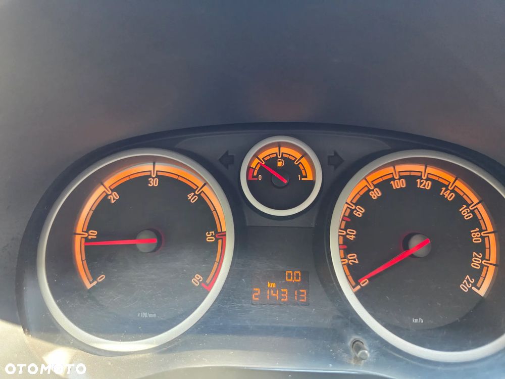 Opel Corsa - 20