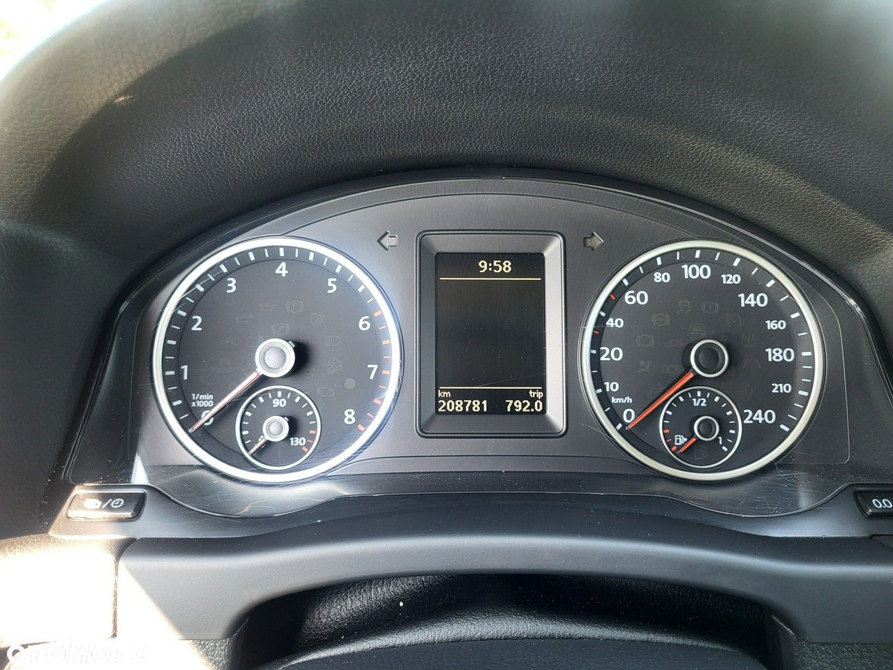 Volkswagen Tiguan 1.4 TSI Trend&Fun - 11