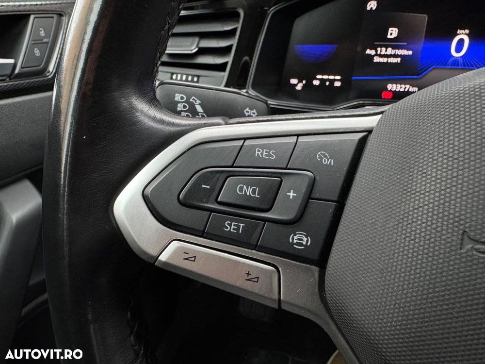 Volkswagen Taigo - 10