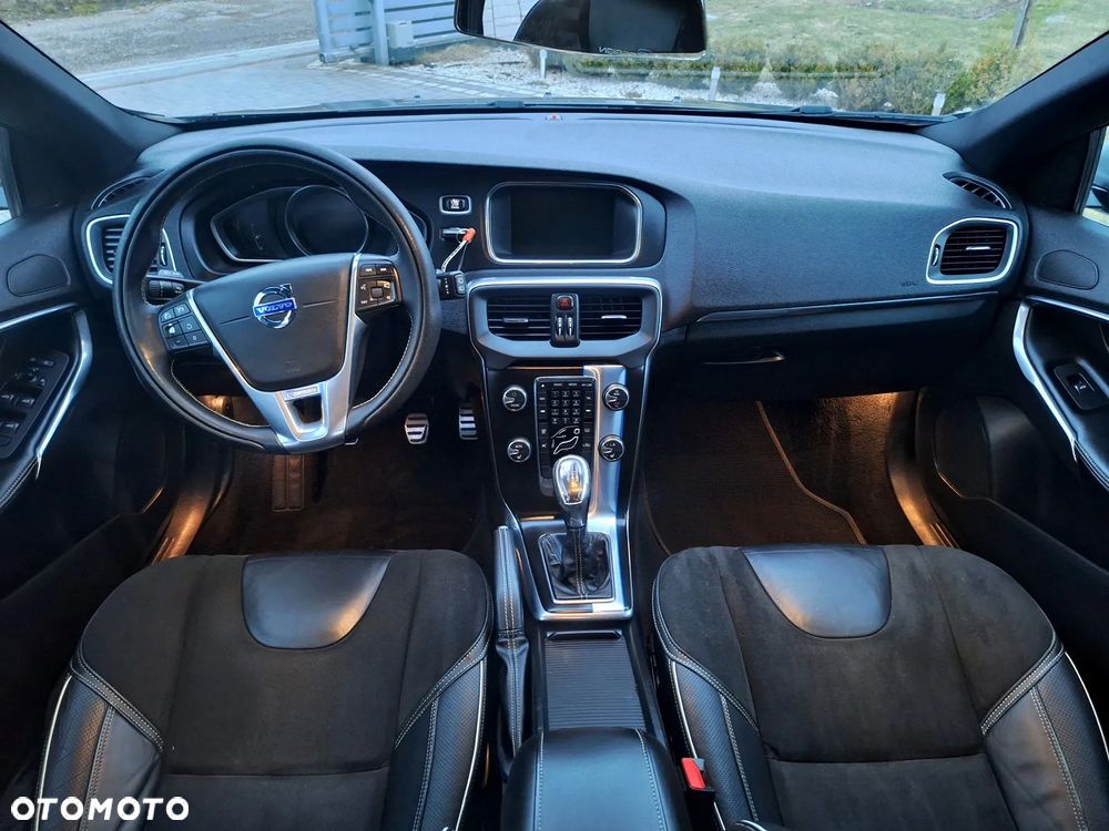 Volvo V40 D2 R-Design Kinetic - 20