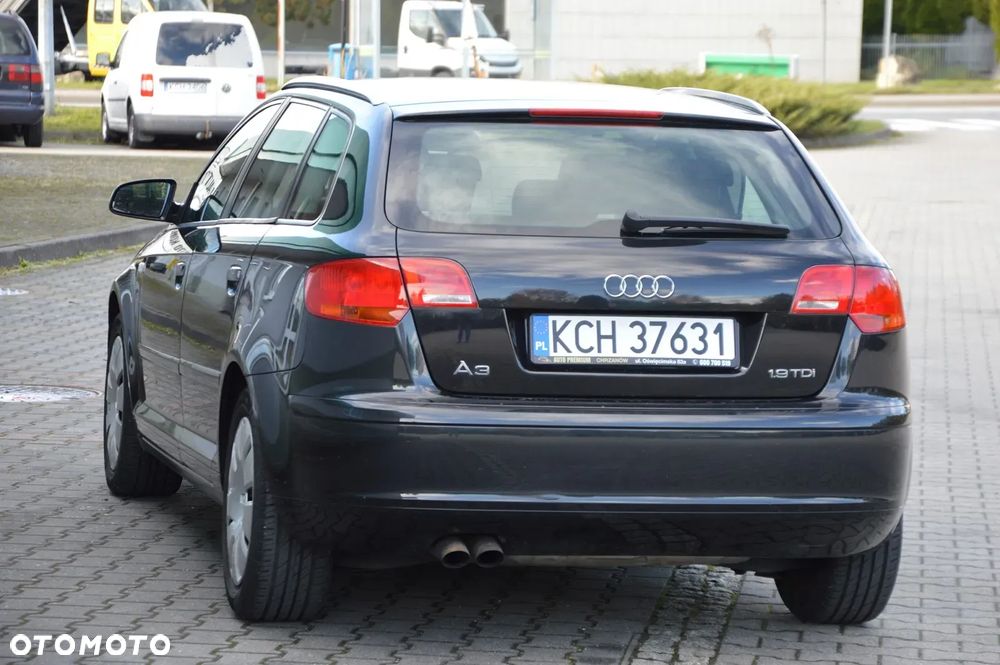 Audi A3 Sportback - 10