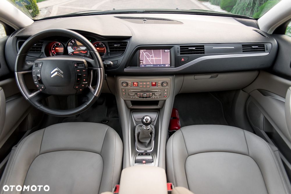 Citroën C5 HDi 135 FAP Exclusive - 29