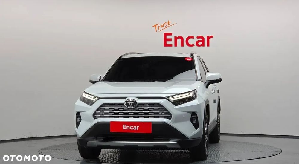 Toyota RAV4 - 3