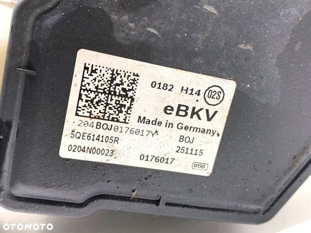 SERWO HAMULCOWE  VW GOLF VII (5G1, BQ1, BE1, BE2) 2012 - 2022 e-Golf 85 kW [115 KM] elektryczny 2014 - 4