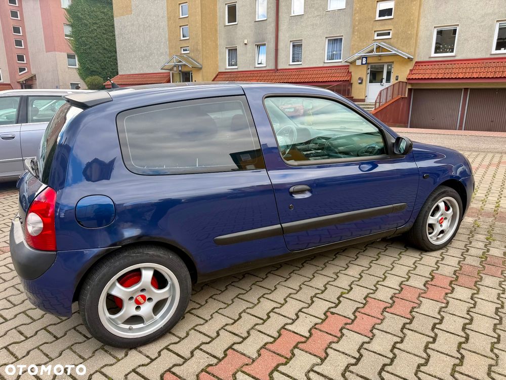 Renault Clio - 5