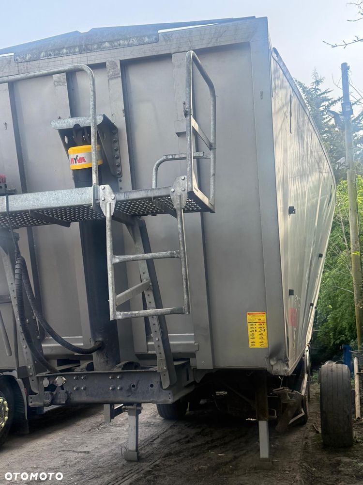 Mega 2024 MNL MEGA LIGHT SALON POLSKA - 7