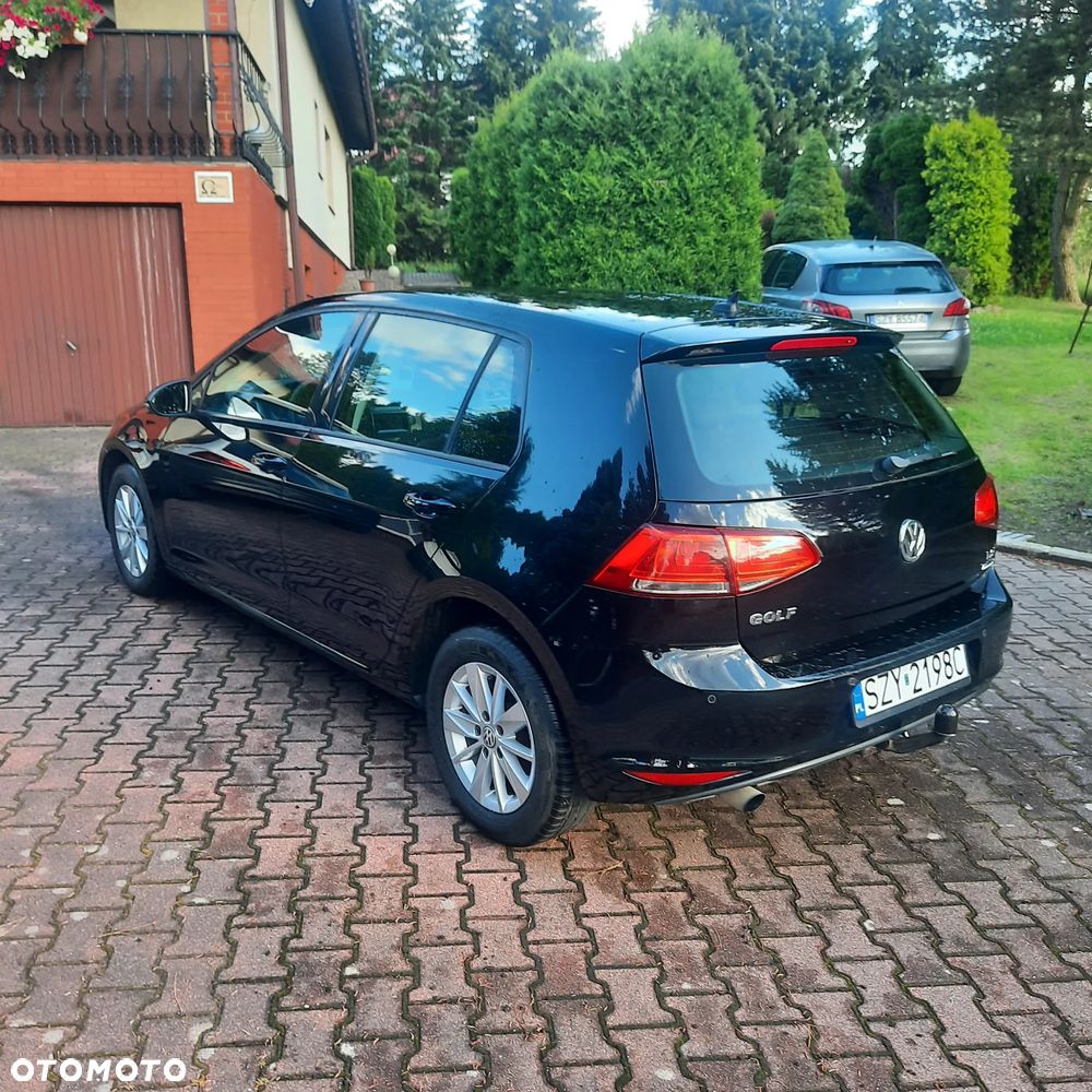 Volkswagen Golf - 30