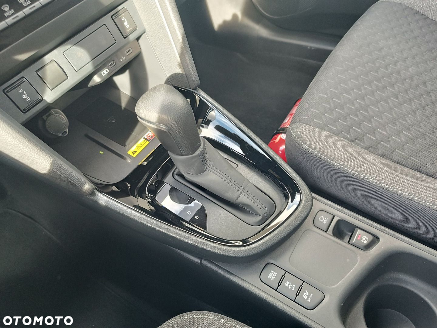 Toyota Yaris Cross Hybrid 1.5 Style - 21