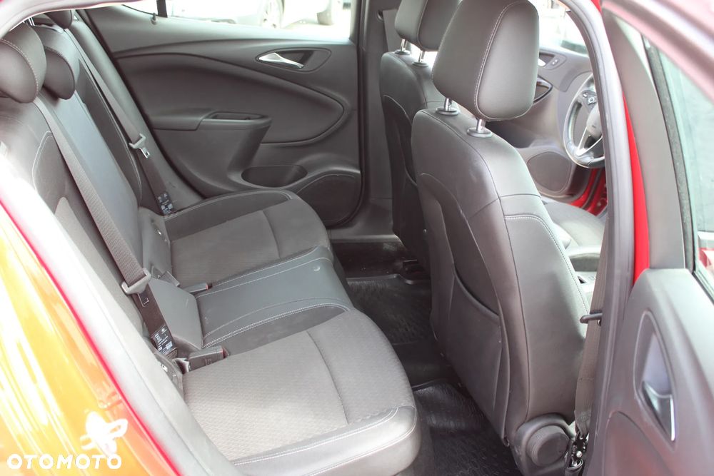 Opel Astra - 17
