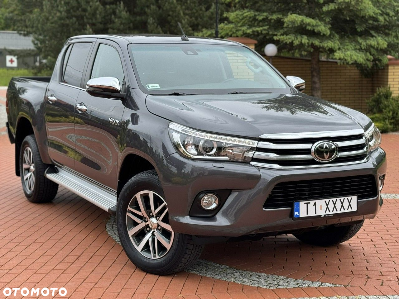 Toyota Hilux 2.4 D-4D Double Cab SR5 4x4 - 4