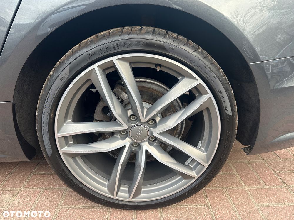 Audi A6 Avant 2.0 TDI Ultra DPF S tronic - 25