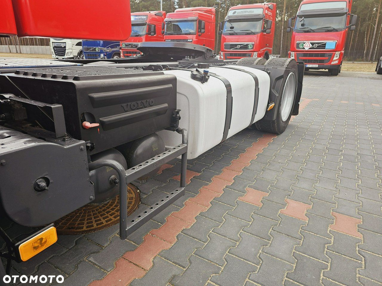 Volvo FH13 XXL 420 EURO 5 2011 r MEGA klima dachowa + KRONE - 12