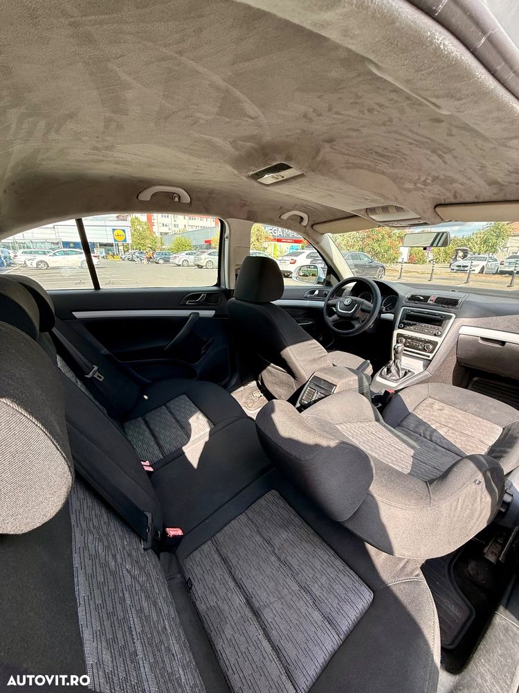 Skoda Octavia 1.6 TDI Ambiente - 7