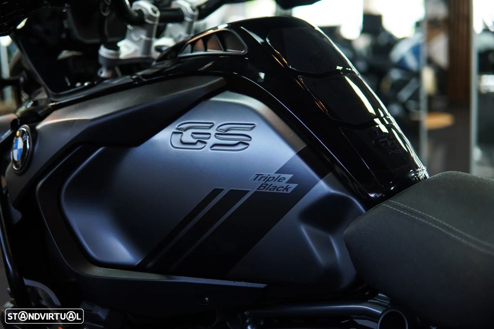 BMW R 1250 GS Adventure TRIPLE BLACK 4 Packs - 29
