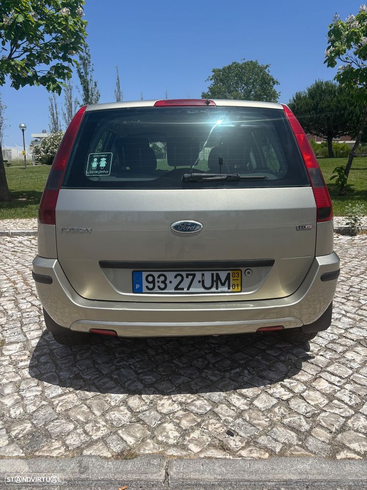 Ford Fusion 1.4 TDCI Elegance - 4