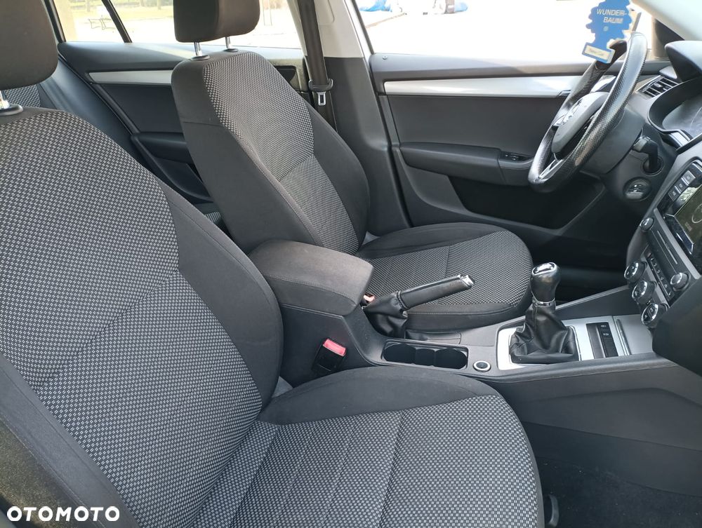 Skoda Octavia 2.0 TDI Style - 10