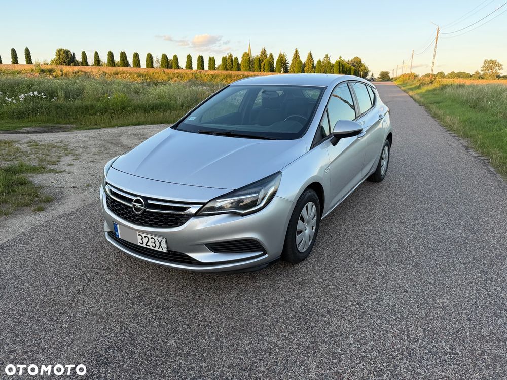 Opel Astra 1.6 CDTI Essentia - 7