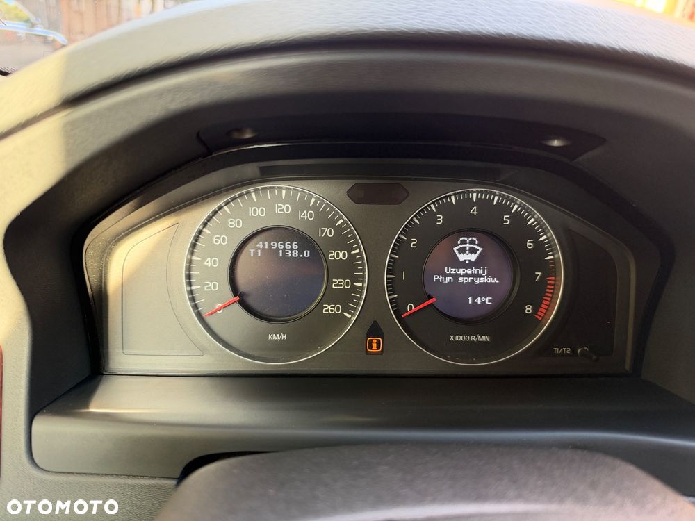 Volvo XC 70 3.2 AWD Momentum - 18