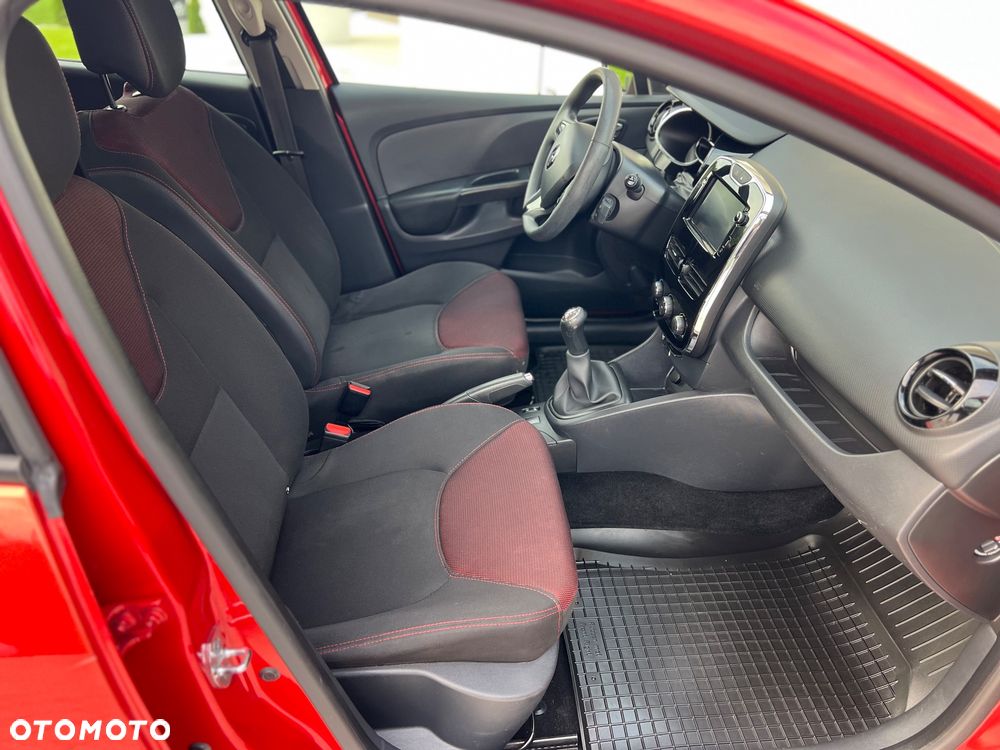 Renault Clio Cargo 1.2 16V 75 Extra - 18