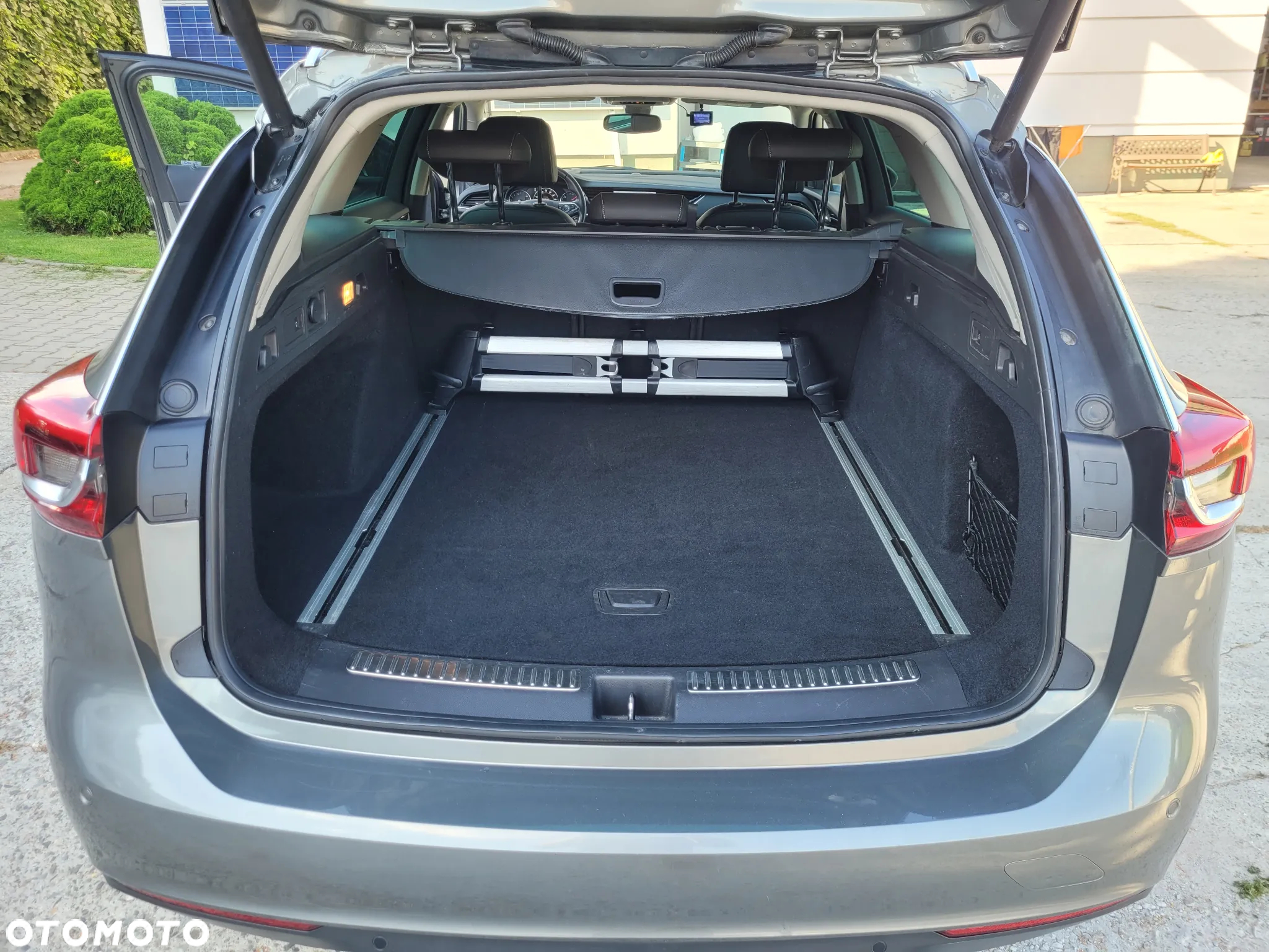 Opel Insignia 1.5 T Elite S&S - 15