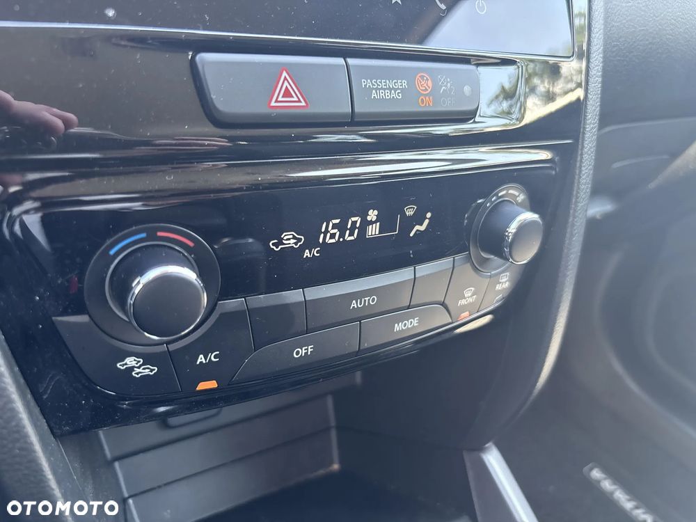Suzuki Vitara 1.4 Boosterjet mHEV Premium Plus 2WD - 24