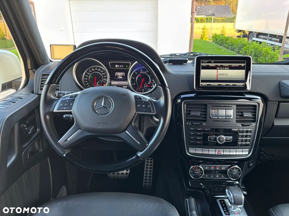 Mercedes-Benz Klasa G AMG 63 AMG SPEEDSHIFT 7G-TRONIC - 26