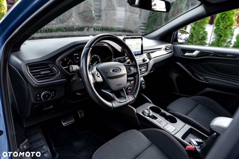 Ford Focus 1.5 EcoBlue STart-Stopp-System ST-LINE X - 17
