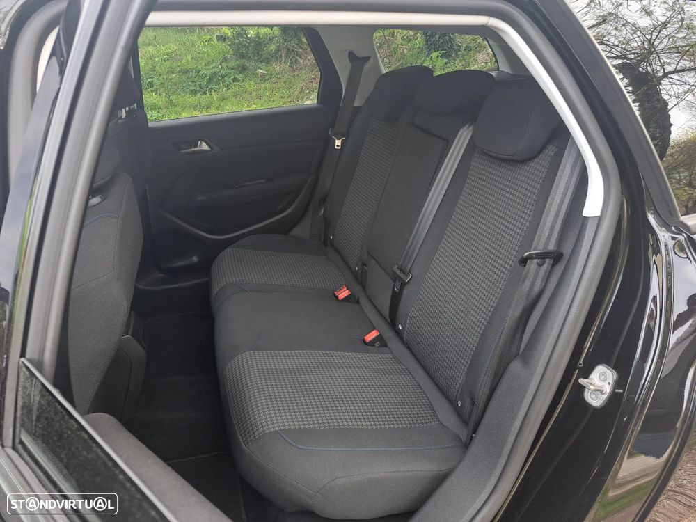 Peugeot 308 1.5 BlueHDi Style - 24