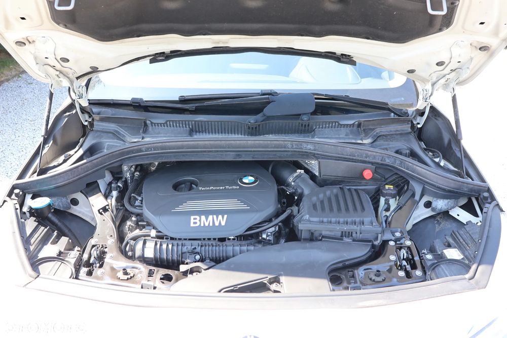 BMW Seria 2 220i - 7