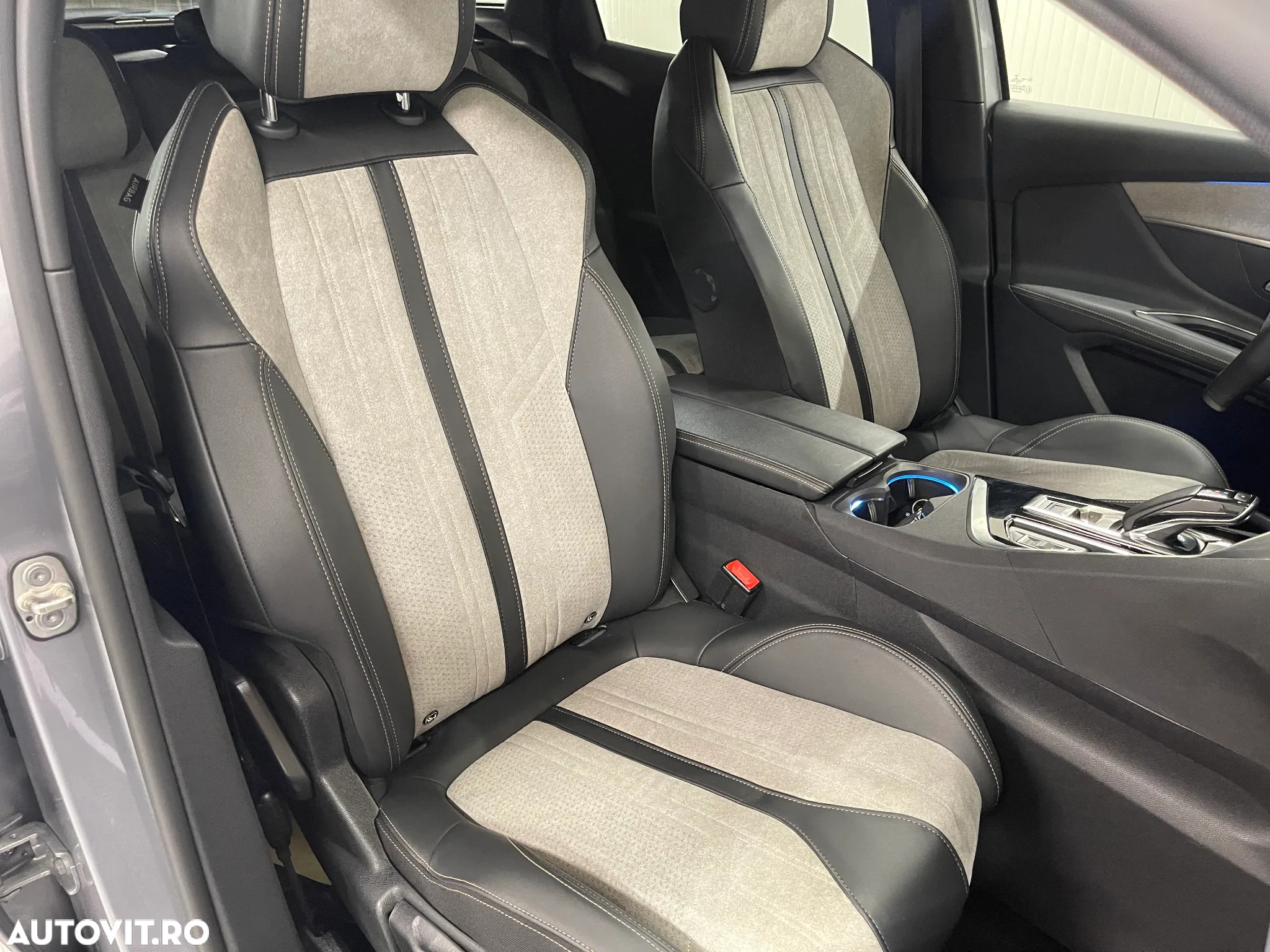 Peugeot 3008 PHEV EAT8 GT Pack - 11