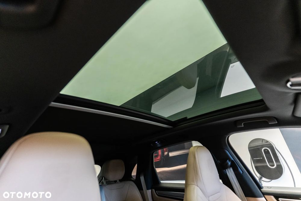 Porsche Cayenne Platinum Edition - 40