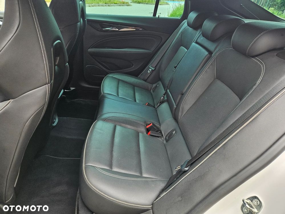 Opel Insignia 2.0 BiTurbo D 4x4 Automatik GSI - 26