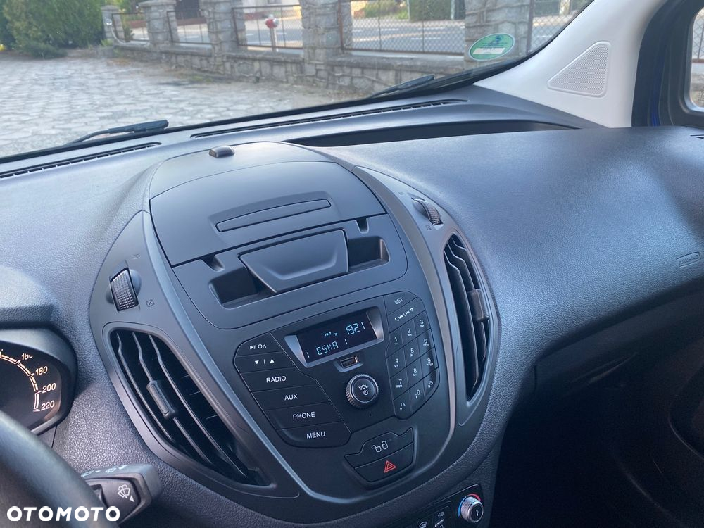Ford Tourneo Courier 1.0 EcoBoost S&S Ambiente - 34