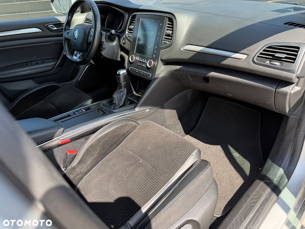 Renault Megane 1.5 dCi Privilege - 10