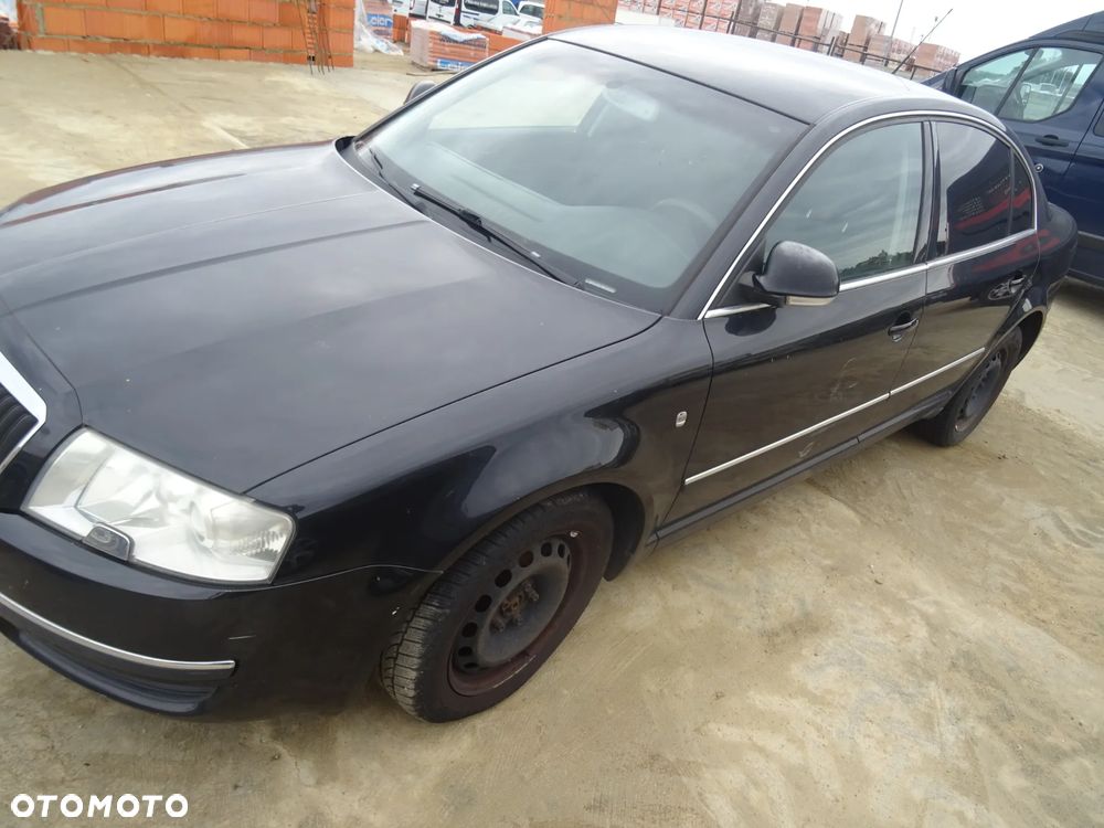 skoda superb 2007 lakier(9910) na czesci  maska zderzak błotnik klapa drzwi - 2