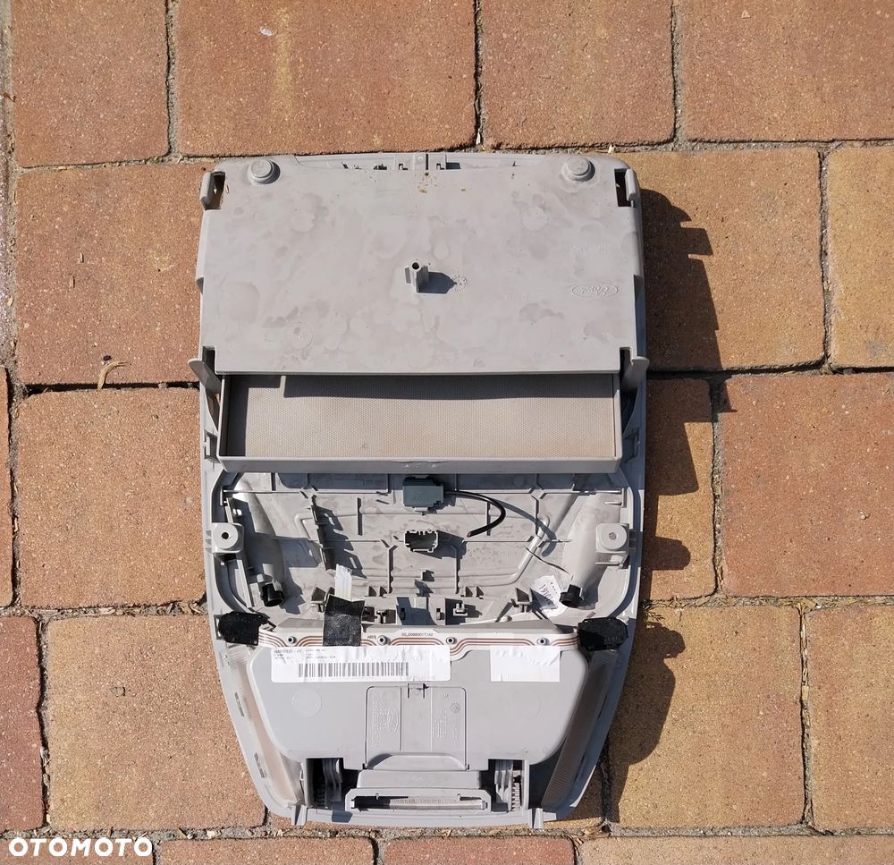 Lampka podsufitówki Ford S-Max lift AM21-U519E98-ABW - 2