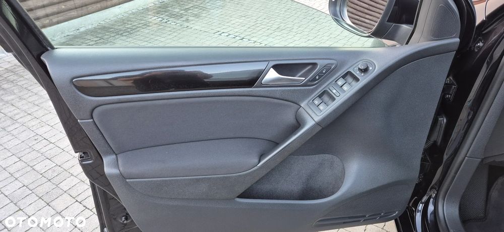 Volkswagen Golf 1.4 TSI Comfortline - 12