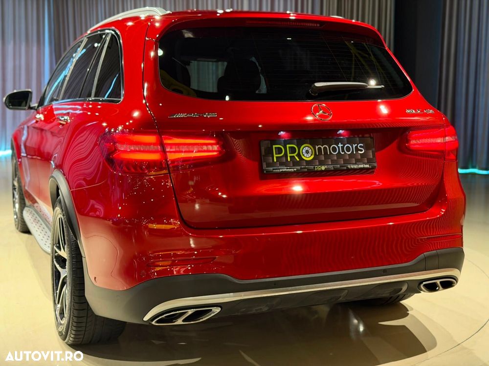 Mercedes-Benz GLC - 21