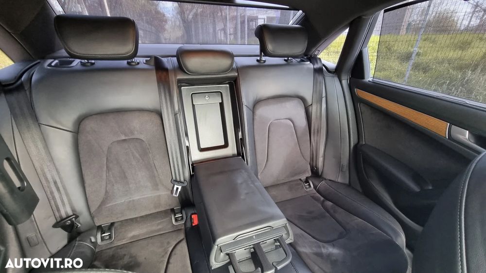 Audi A4 2.0 TDI quattro Stronic - 24