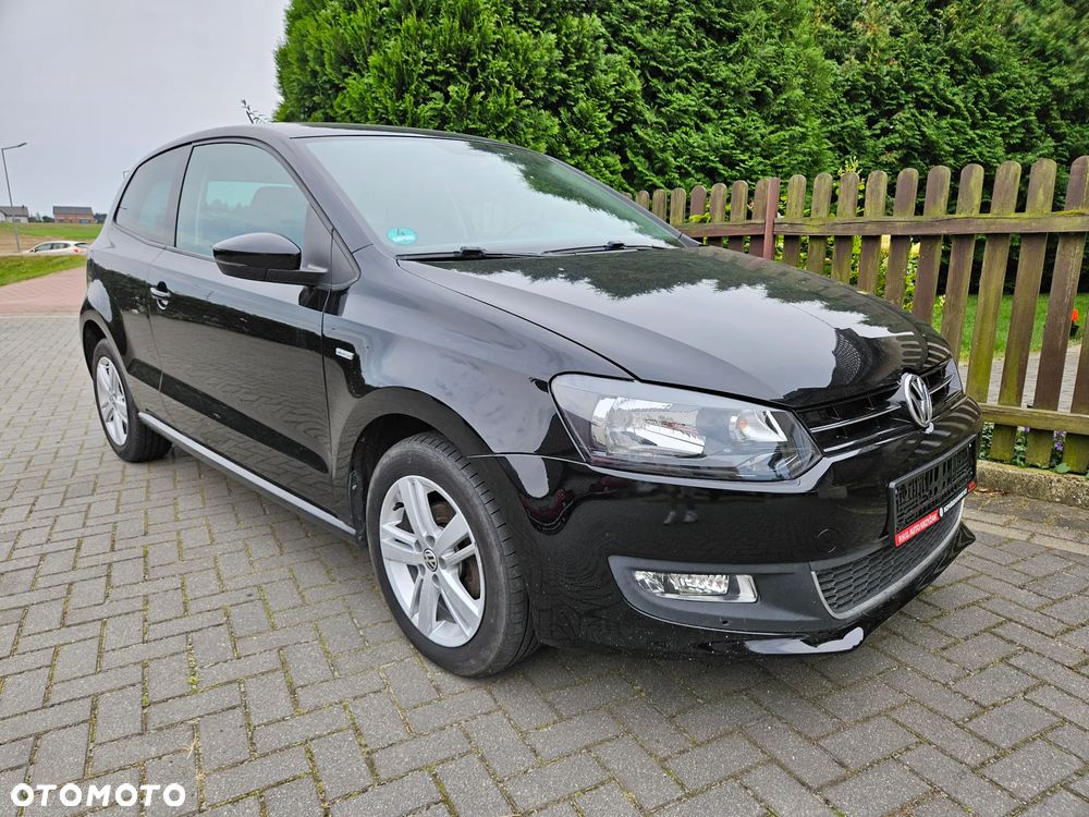 Volkswagen Polo 1.2 TSI MATCH - 1