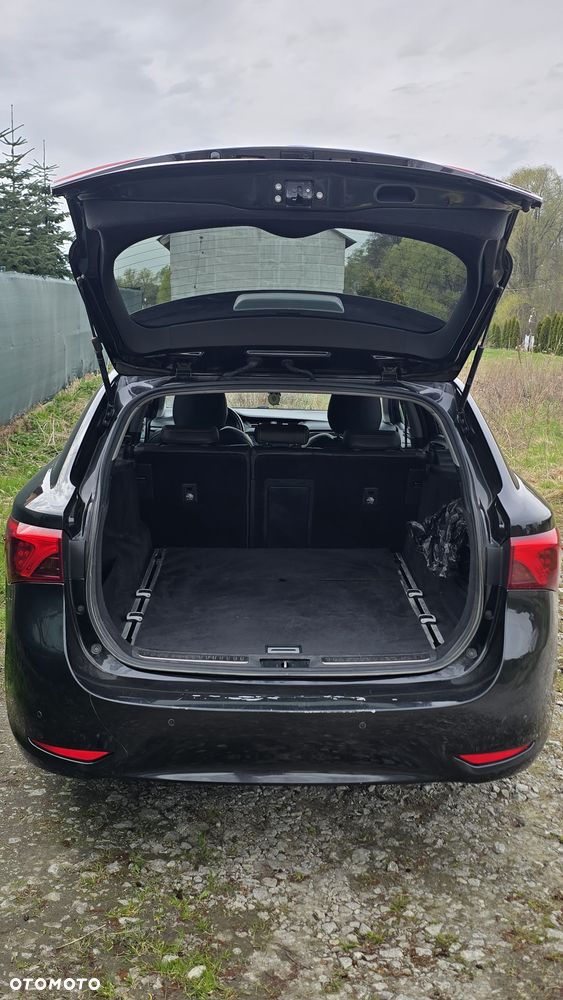 Toyota Avensis 2.0 D-4D Active Business - 7