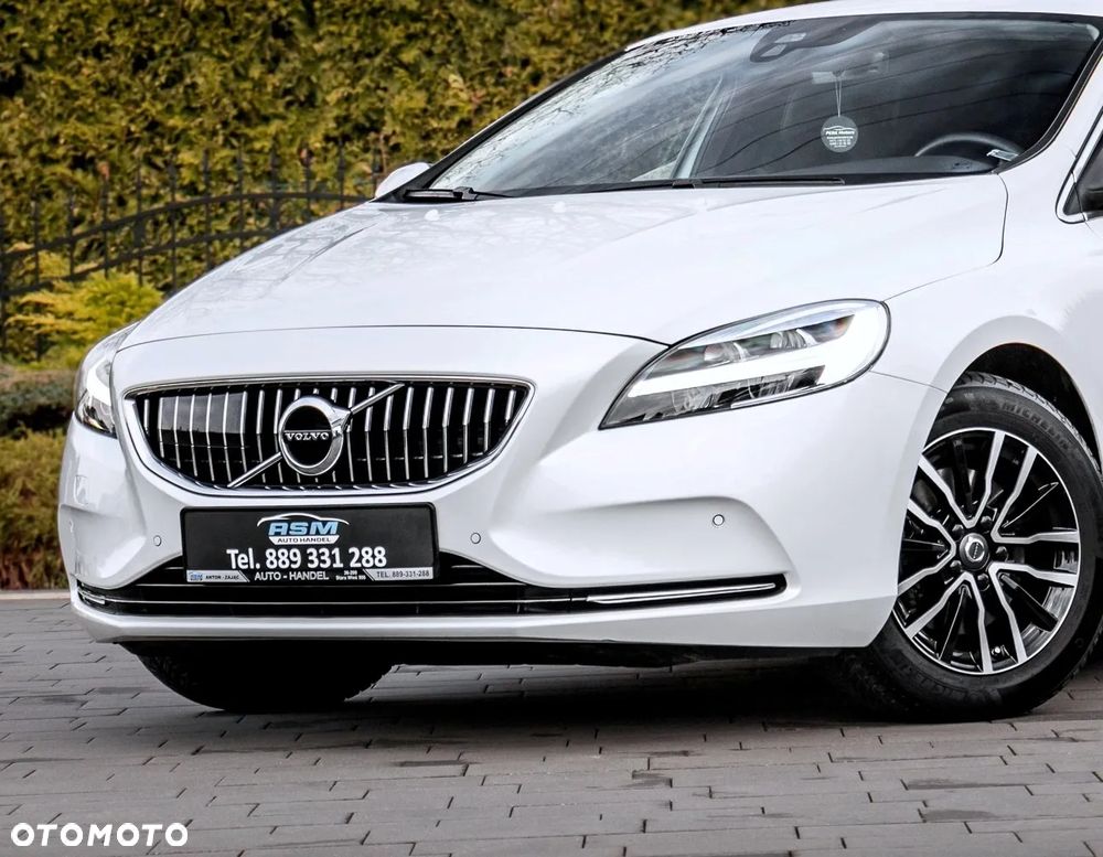 Volvo V40 T2 Inscription - 40