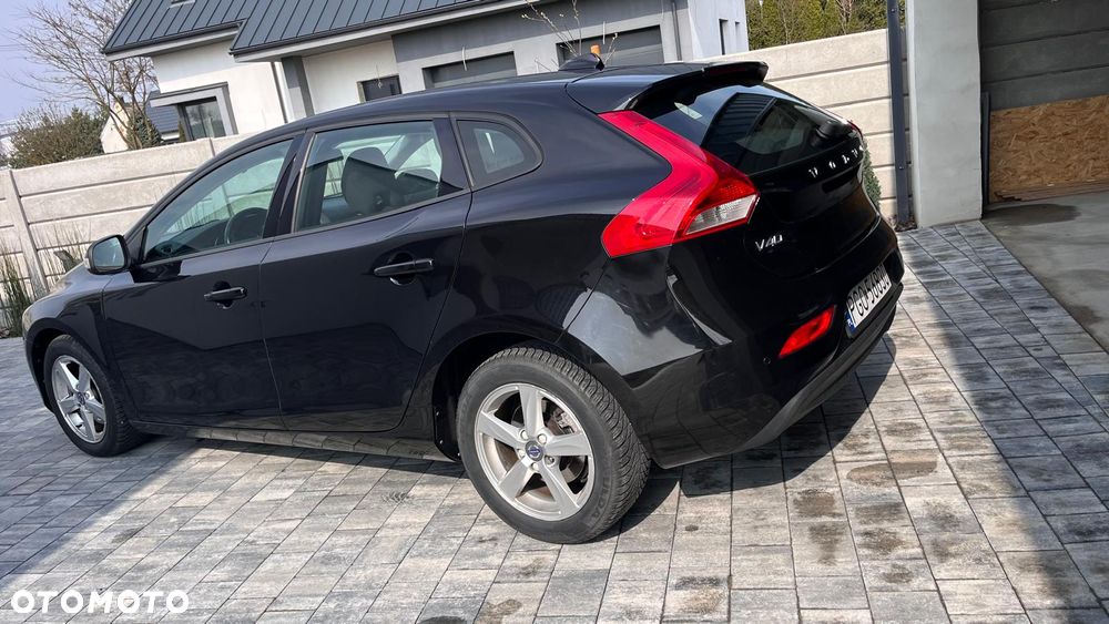 Volvo V40 D2 - 2