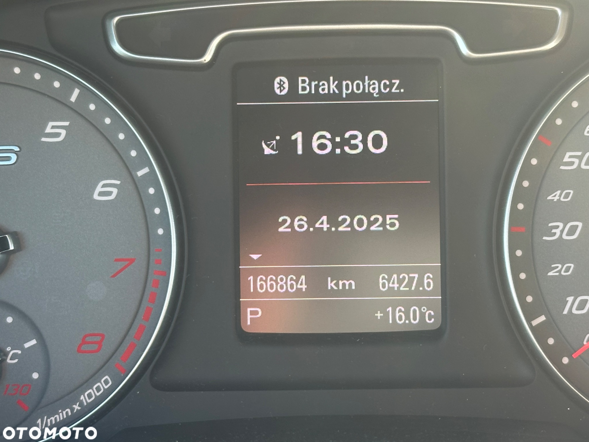 Audi RS Q3 2.5 TFSI quattro S tronic - 27